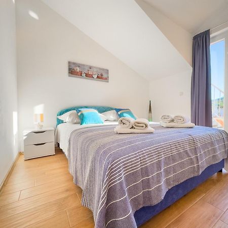 Apartament Regina Del Mare Slatine Zewnętrze zdjęcie
