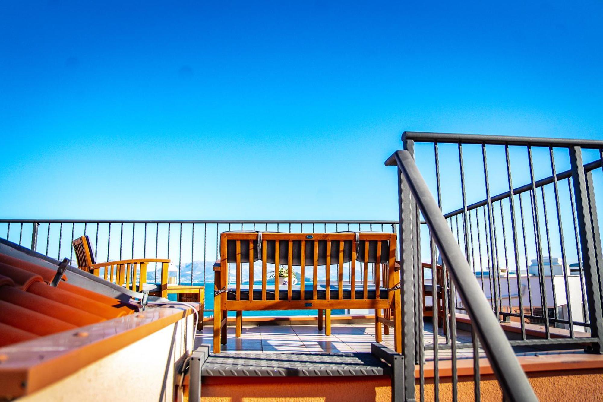 Apartament Regina Del Mare Slatine Zewnętrze zdjęcie