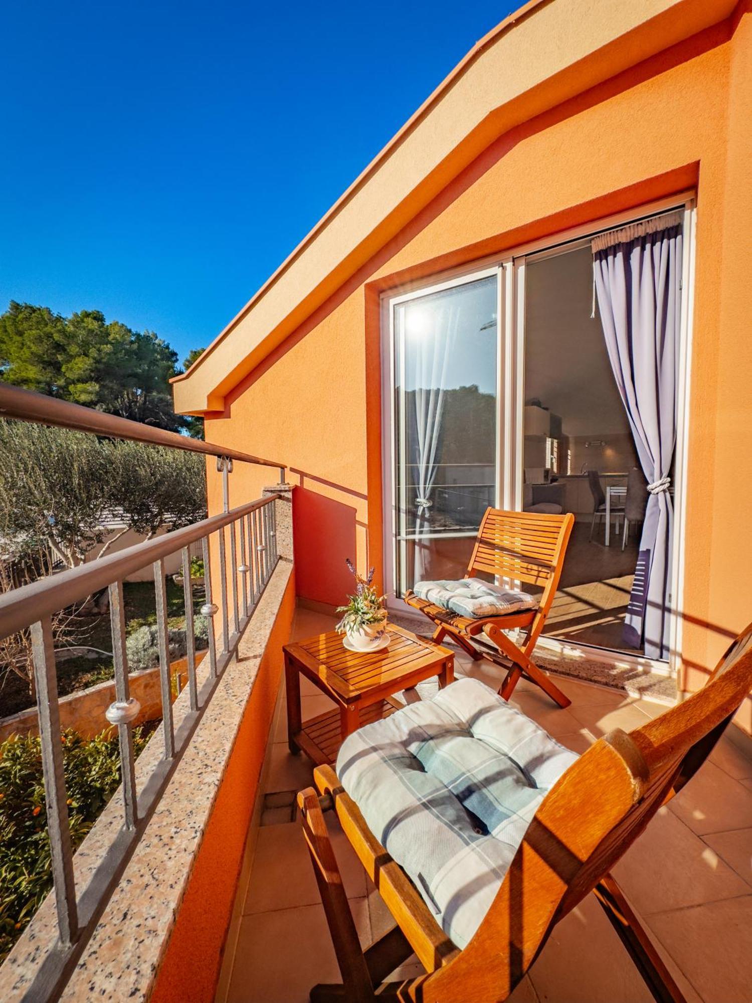 Apartament Regina Del Mare Slatine Zewnętrze zdjęcie