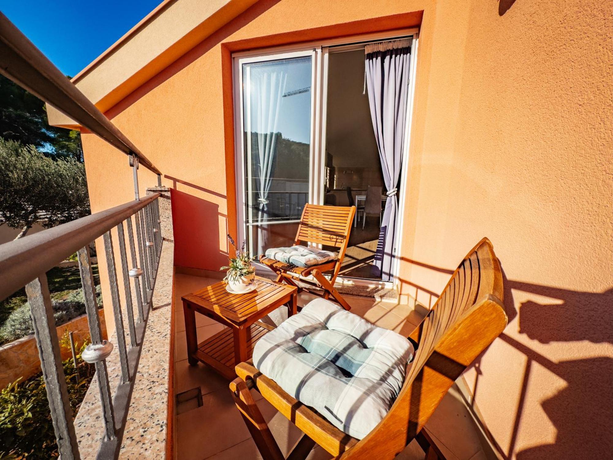 Apartament Regina Del Mare Slatine Zewnętrze zdjęcie