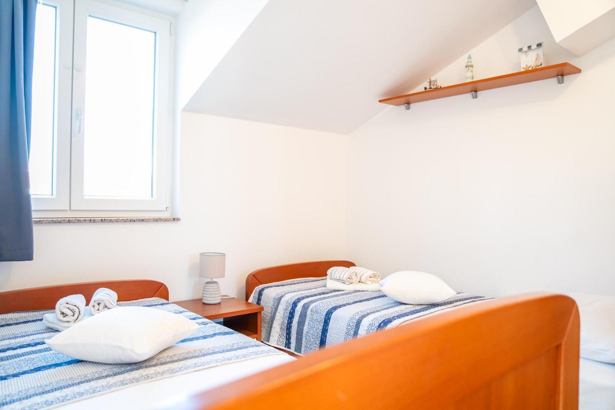 Apartament Regina Del Mare Slatine Zewnętrze zdjęcie