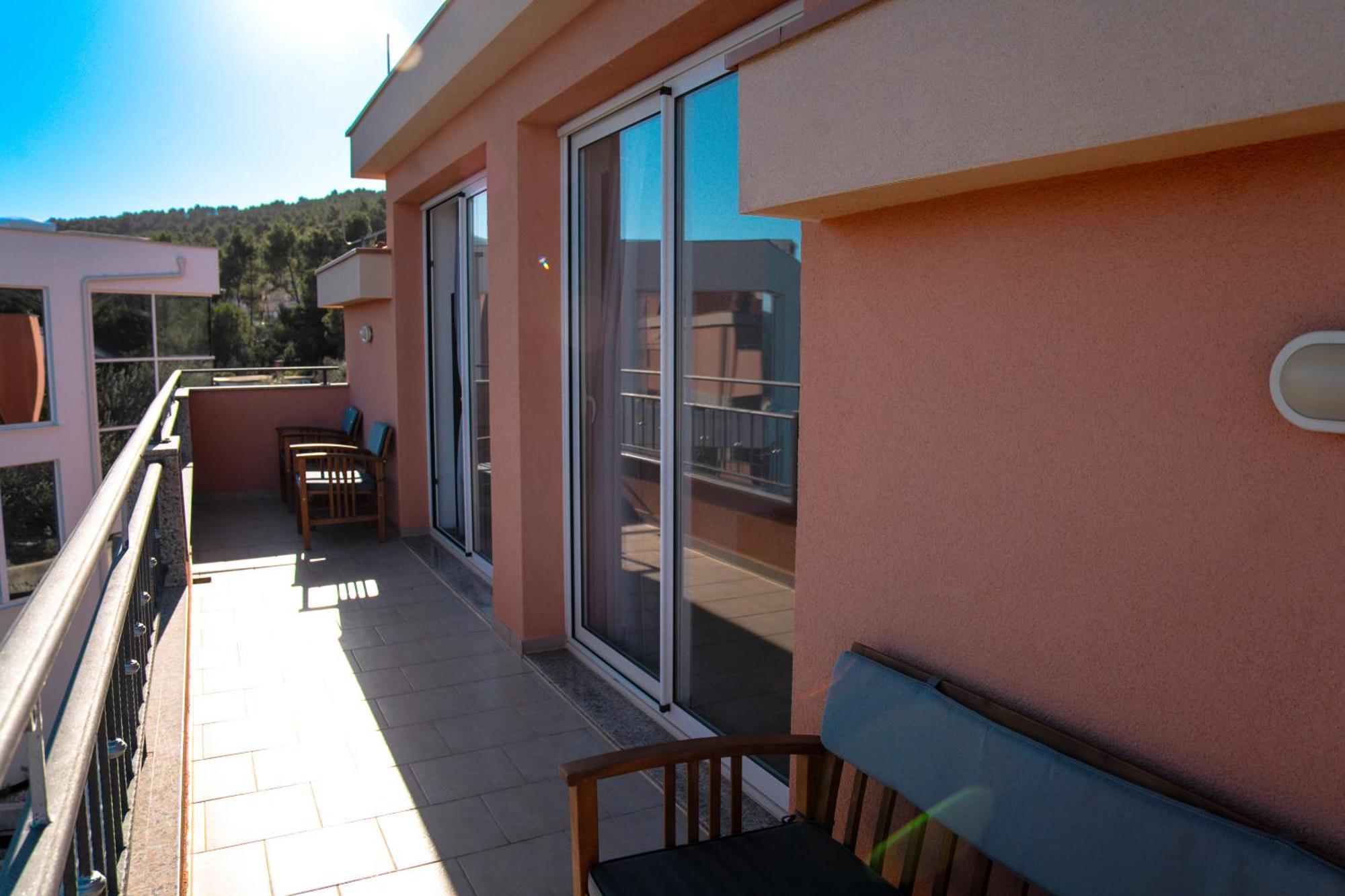 Apartament Regina Del Mare Slatine Zewnętrze zdjęcie