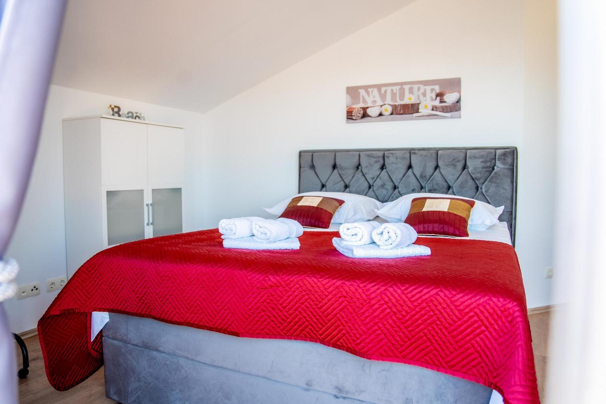 Apartament Regina Del Mare Slatine Zewnętrze zdjęcie